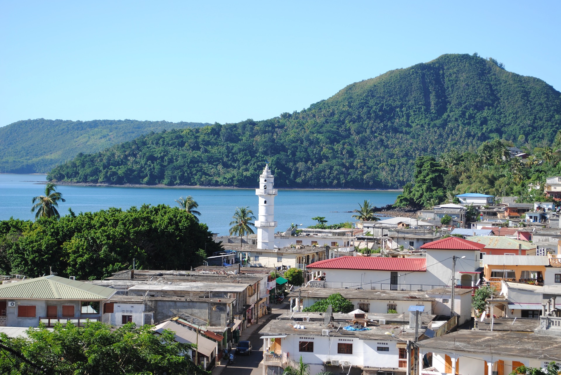 Une ville sur l'île de Mayotte.