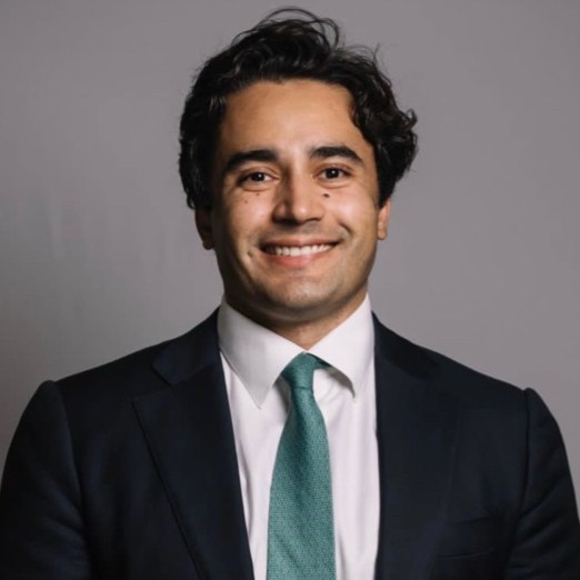 Fredrik Naesse, Patrizia