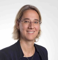 Julie Cornély, Clyde & Co