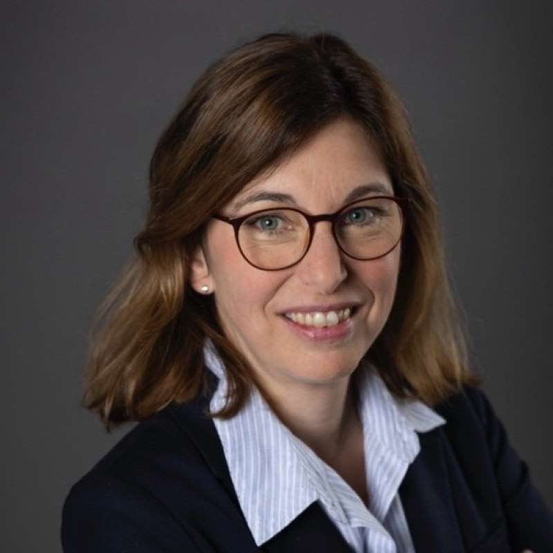 Frédérique Delfrayssi, Caisse d’Epargne Ile de France