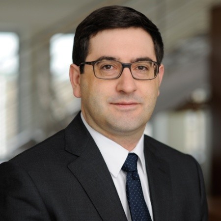 Eric Paroche, Hogan Lovells