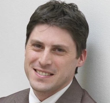 Eric Poisson, Unexo