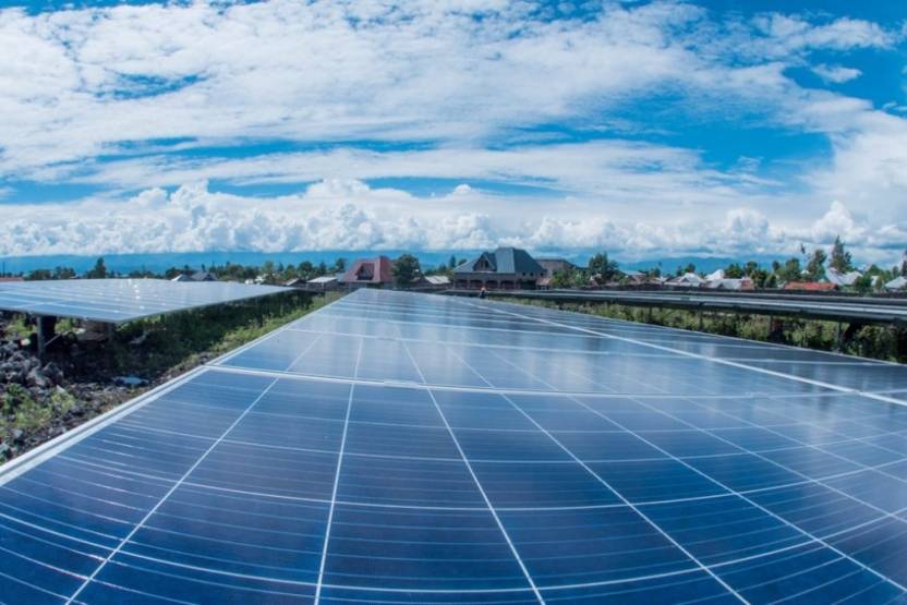 ManoCap Energy a obtenu un crédit-relais de 3 M€ pour investir dans des projets solaires au Ghana et en Sierra Leone. 