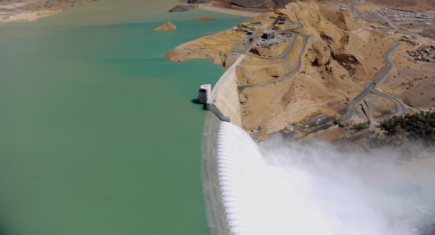 Le barrage de Wadi Dayqah, où doit être installée la STEP développée par EDF dans le cadre de son accord avec le sultanat d'Oman. © Vinci