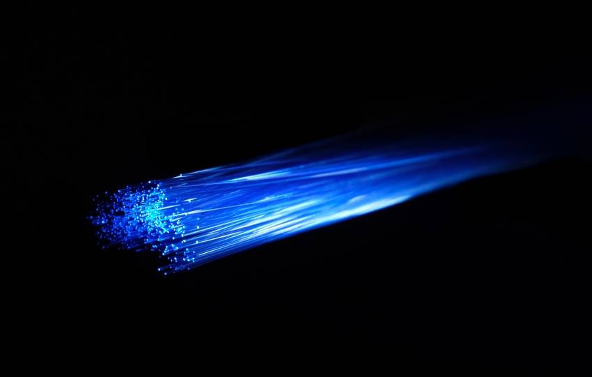 Les deux réseaux du Grand Est représentent près de 1,4 million de prises fibre. © Unsplash