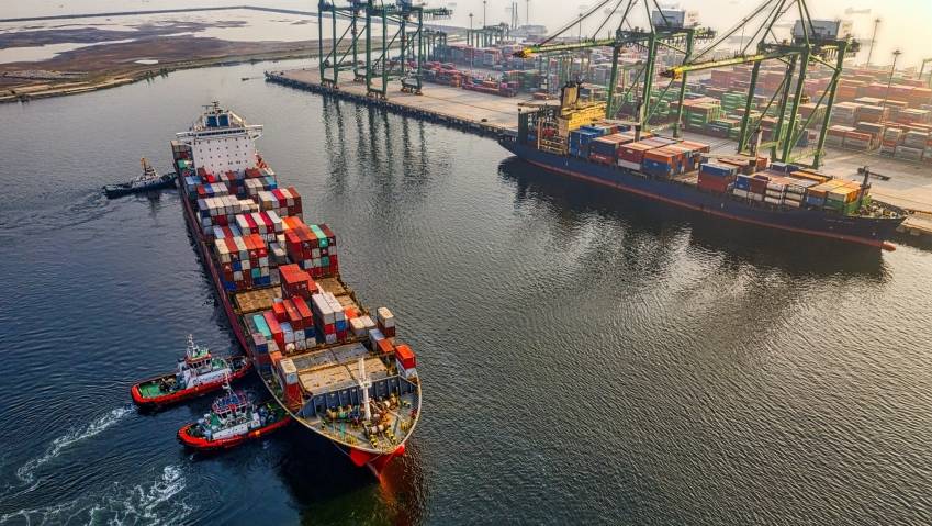 La décarbonation des actifs représente un mur d'investissement pour le monde du transport maritime. © Pexels