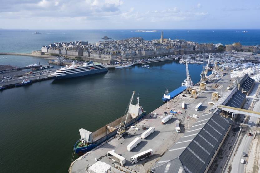 Le port de Saint-Malo, concession gérée par Edeis.   