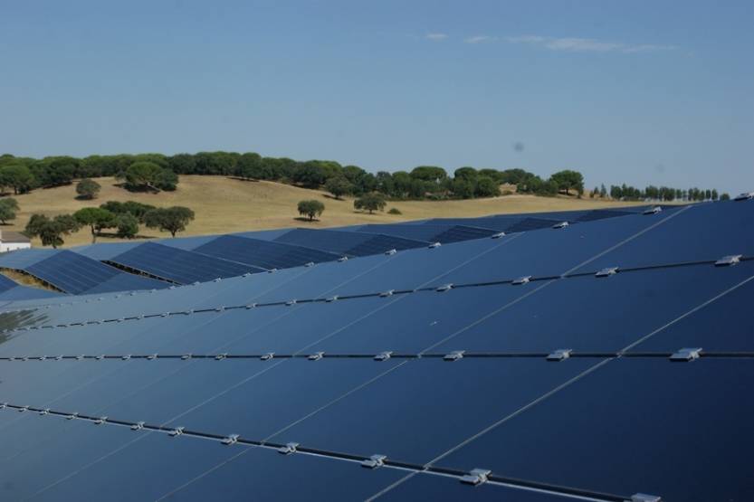 La centrale solaire de Cabrela au Portugal. 