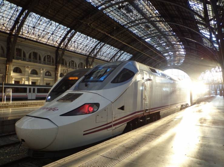 Kevin Speed veut déployer une vingtaine de trains adaptés à 300 km/h d'ici 2026-2027. © Pixabay