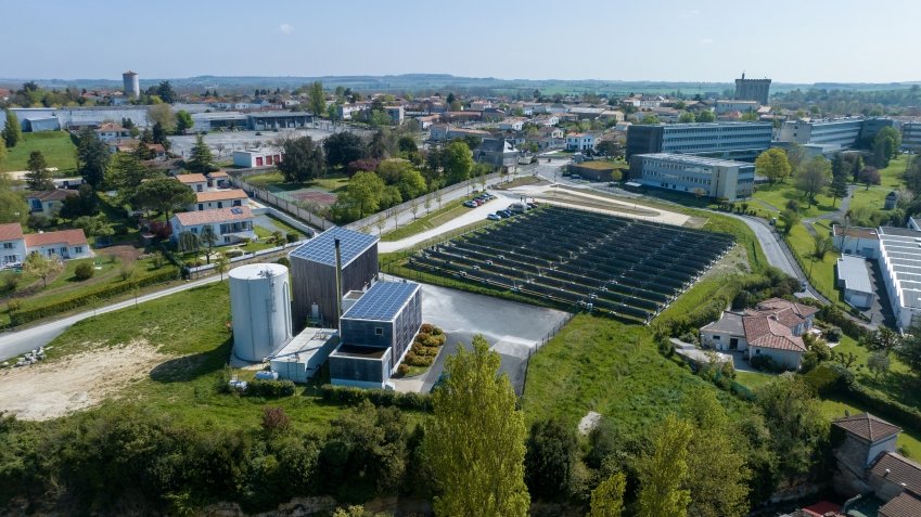 La centrale solaire thermique de la ville de Pons, en Nouvelle-Aquitaine. © Newheat 