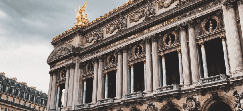 Les bureaux tricolores du gérant espagnol se situent au 15/17 rue Scribe dans le 9e arrondissement. ©Creative Commons Licence