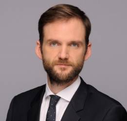 Arthur Sauzay, Allen & Overy