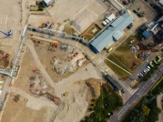 Une usine de production d'énergie à partir de déchets (EfW) de 60 MW située au sud de Manchester au Royaume-Uni et détenue par Copenhagen Infrastructure Partners.