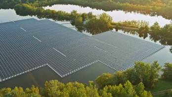 Éléments développe des centrales éoliennes, hydroélectriques, solaires ainsi que des installations de stockage. ©Éléments