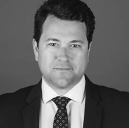 Thomas Herman, Herbert Smith Freehills
