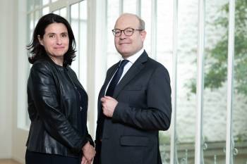 Fanny Grillo et Pierre Benoist D'Anthenay prennent la tête de cette nouvelle verticale dédiée à la décarbonation des infrastructures. © RAISE