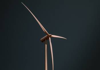 Le fonds va notamment permettre de financer des installations dans le solaire et l'éolien. ©Creative Commons Licence