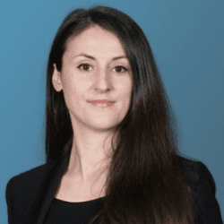 Tzvétomira Pacheva, Allen & Overy