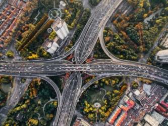 Les investisseurs spécialisés misent aussi sur les infrastructures de transport. Les investisseurs spécialisés misent aussi sur les infrastructures de transport.